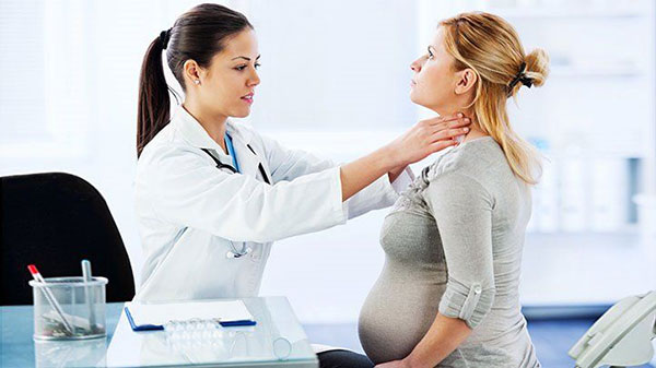 عملکرد غده تیروئید در بارداری